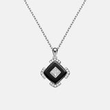 Square Collier
